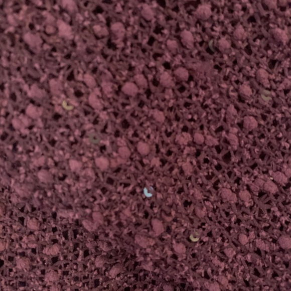 Shirt and top set. Eggplant color with sequins. - Picture 3 of 4